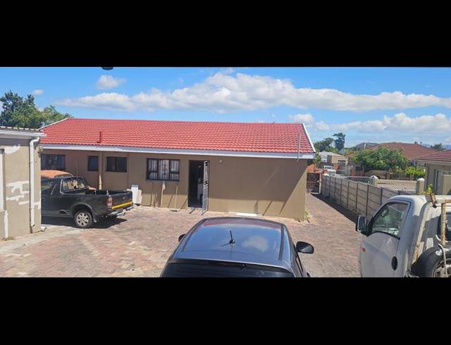 9 BEDROOM HOUSE FOR SALE IN MANDALAY